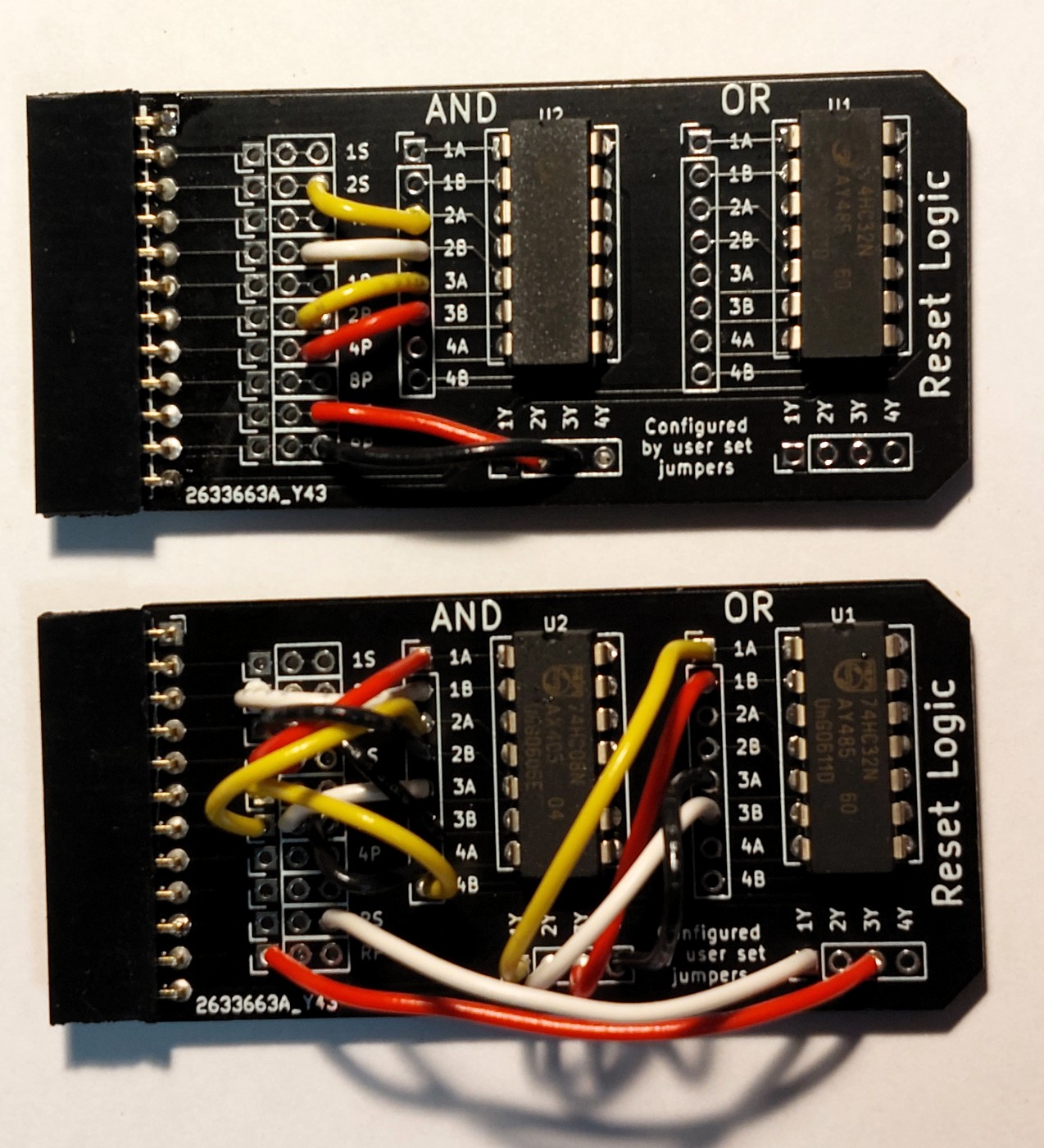 Comparison of the 60 and 24 reset logic modules side by side. 24 on the left, 60 on the right.